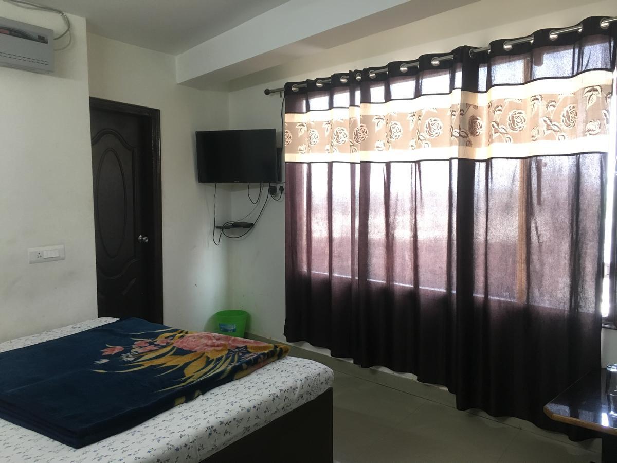 Hotel Sunny International Jammu Exterior foto